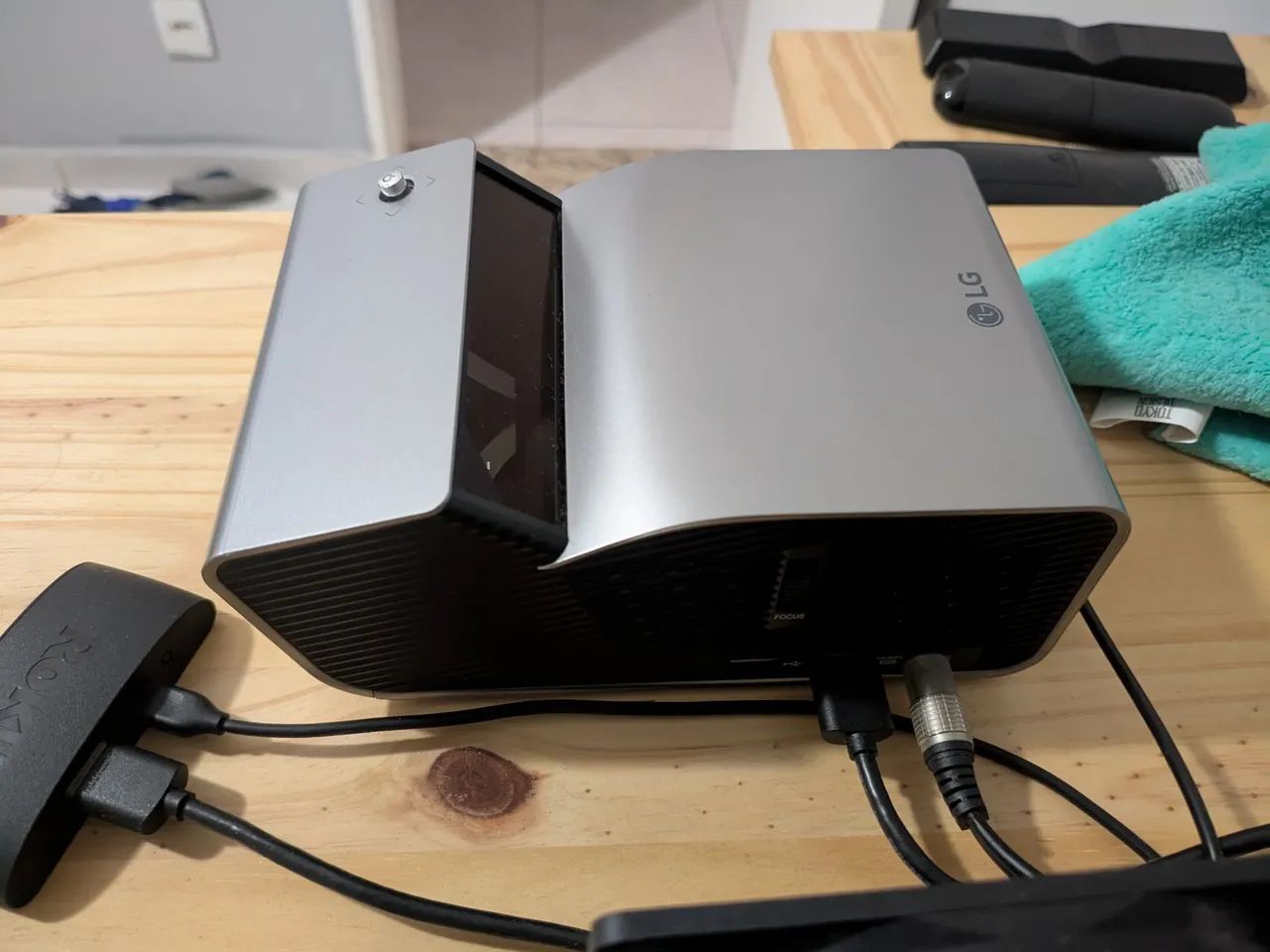 Projetor LG PH450U - Pouco Uso - Foto 4