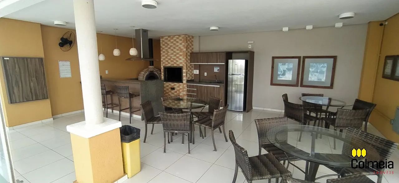 Apartamento amplo e aconchegante - Foto 5