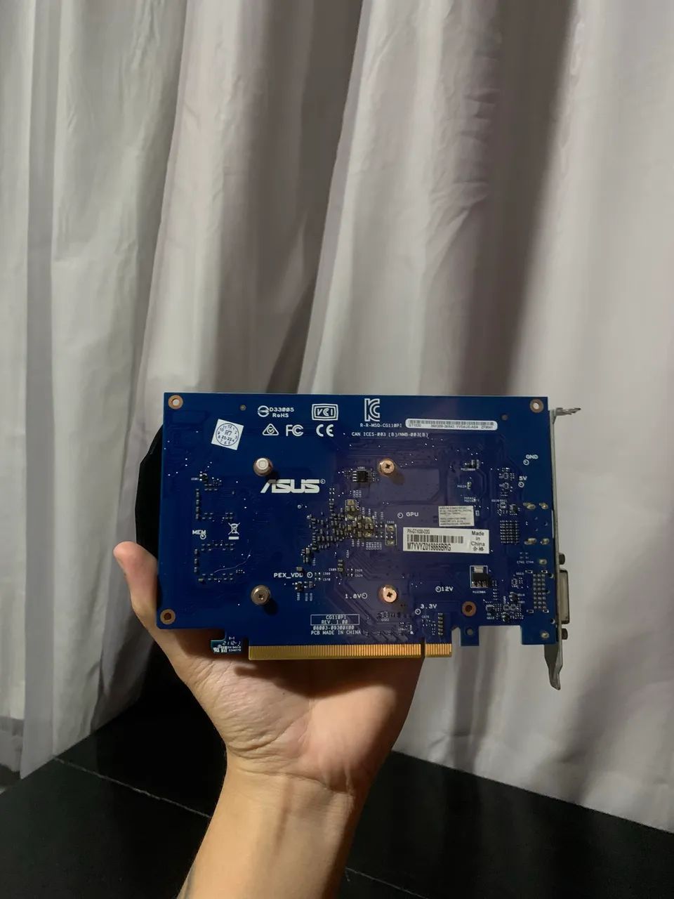 ASUS GeForce GT 1030 2GB DDR5 - Foto 2