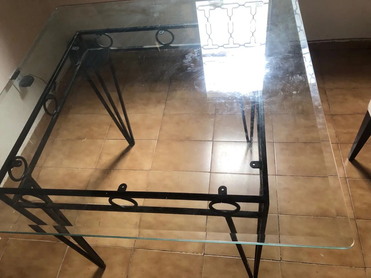 Mesa quadrada de vidro transparente  - Foto 4