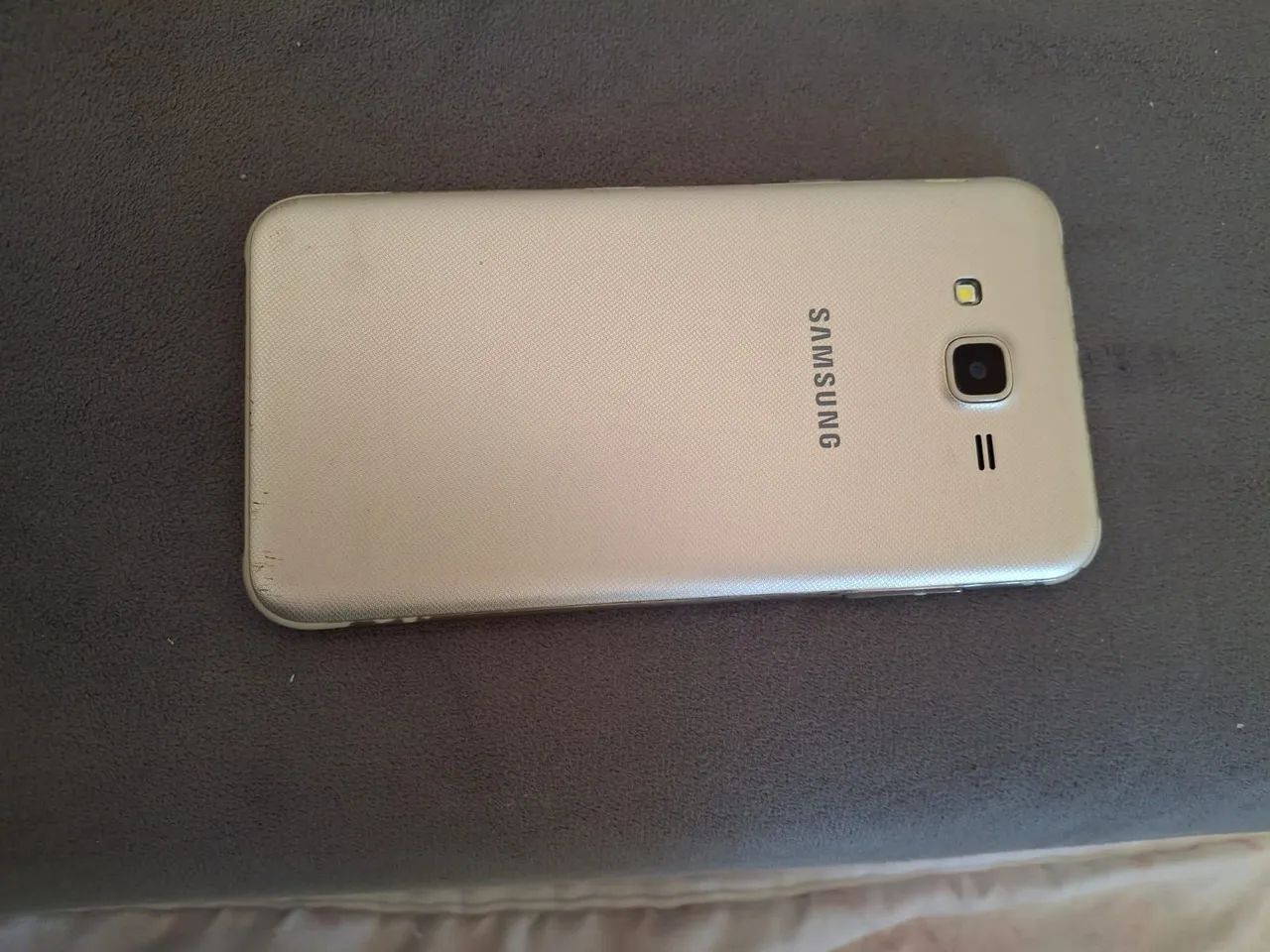Sansung galaxy J7 neo - Foto 2