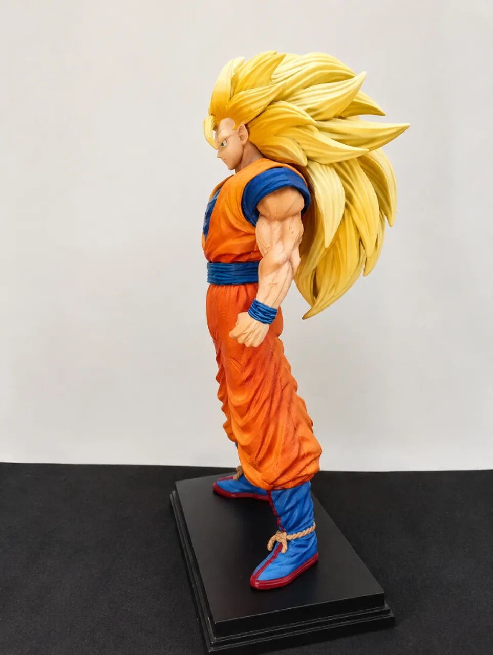 Goku SSJ3 com 33cm - Dragon Ball Z Figure - Foto 3