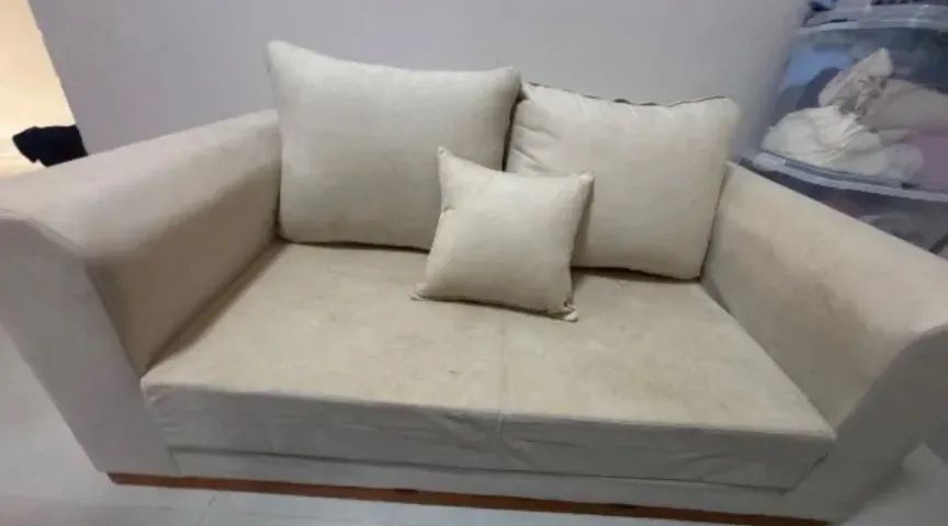 Sofá 2 lugares