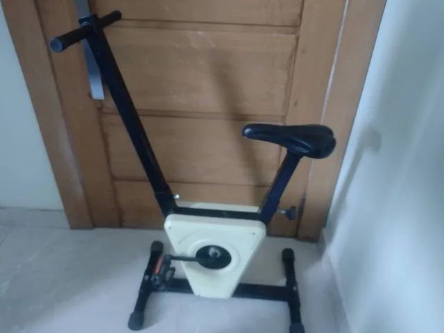 Bicicleta ergométrica manual - Foto 2