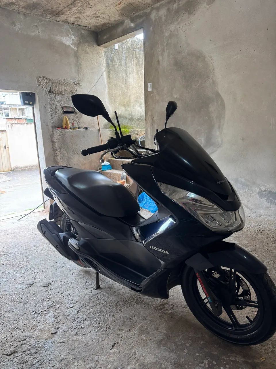 Honda PCX DLX 150 cc  - Foto 5