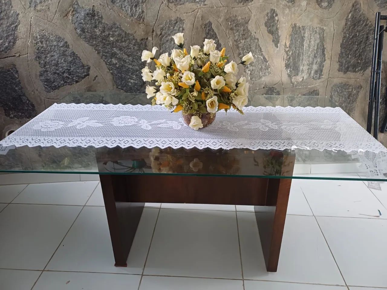 Mesa de jantar (sem cadeira)