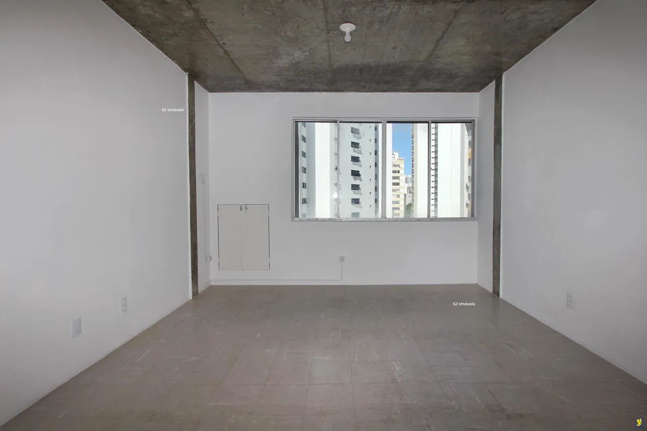 Sala comercial funcional na Av. Santos Dumont - Foto 2