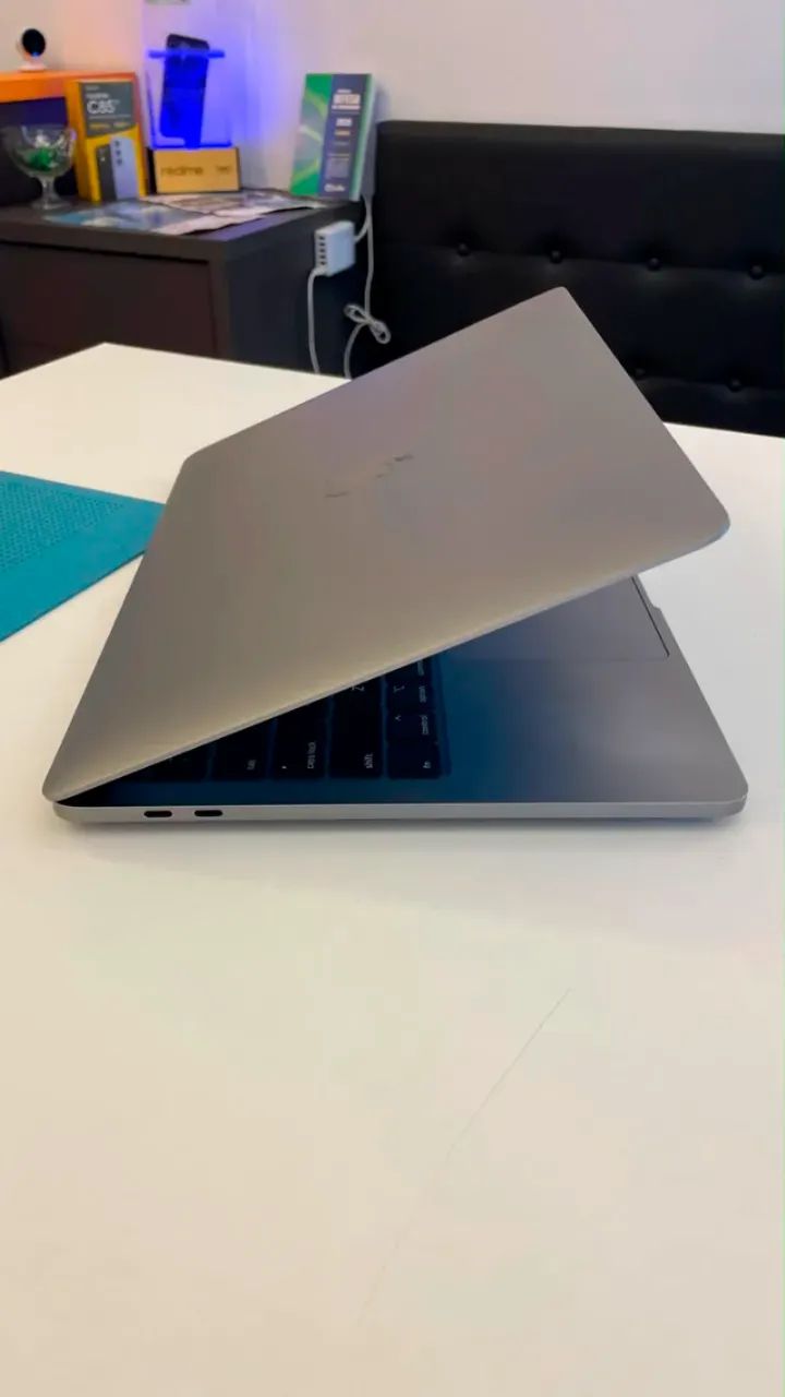 MACBOOK PRO 2020 - 512GB - 16GB DDR4 3733MHZ - 4 portas TB 3