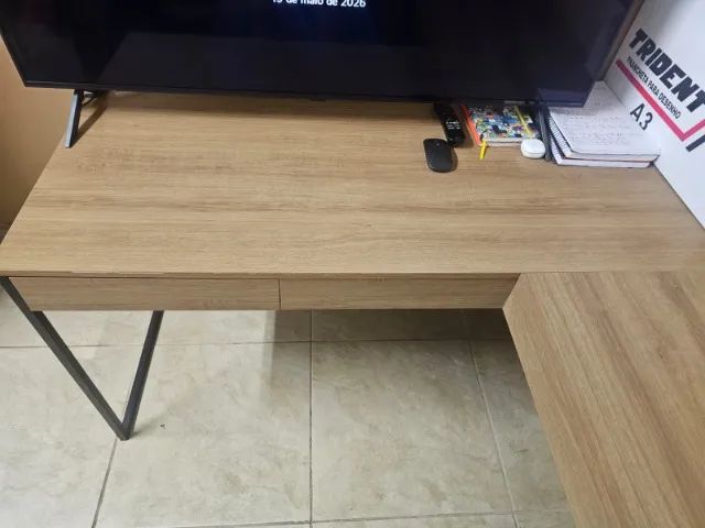 Mesa de escritório - Foto 3
