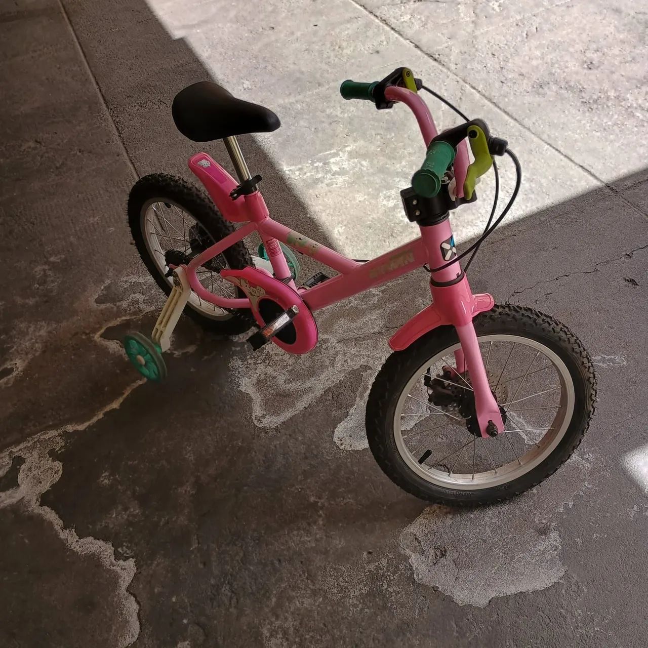 Vende-se bicicleta infantil  - Foto 3