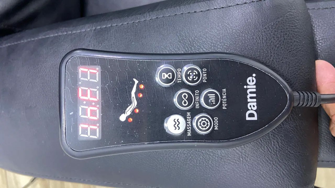 Poltrona automática com massagem . - Foto 4