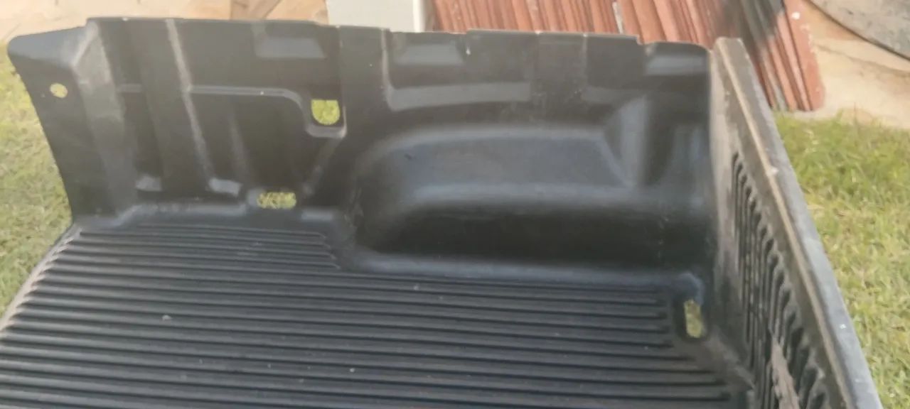 Protetor de caçamba da amarok  - Foto 5