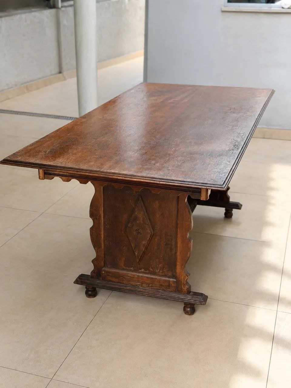 Conjunto de Mesa de Jantar com 6 Cadeiras - Estilo Clássico - Foto 4
