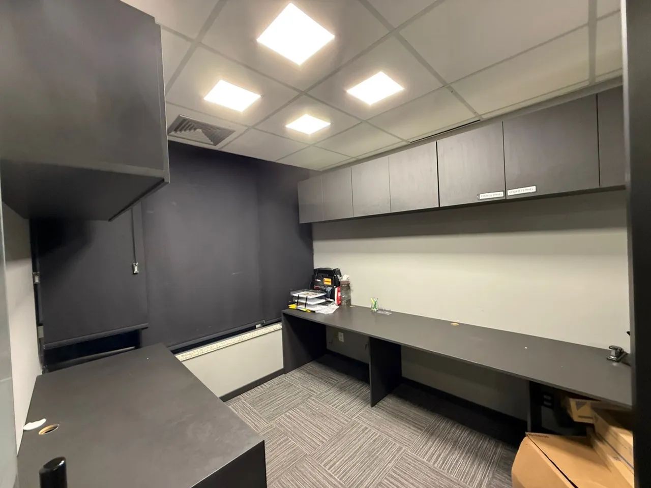 SALA COMERCIAL DECORADA E CLIMATIZADA NO LENA EMPRESARIAL  - Foto 3