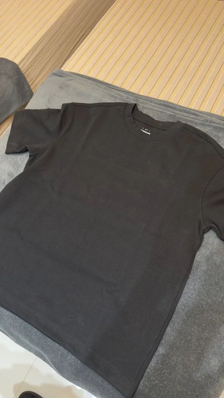 Camisas oversized branca, preta e cinza - Foto 3