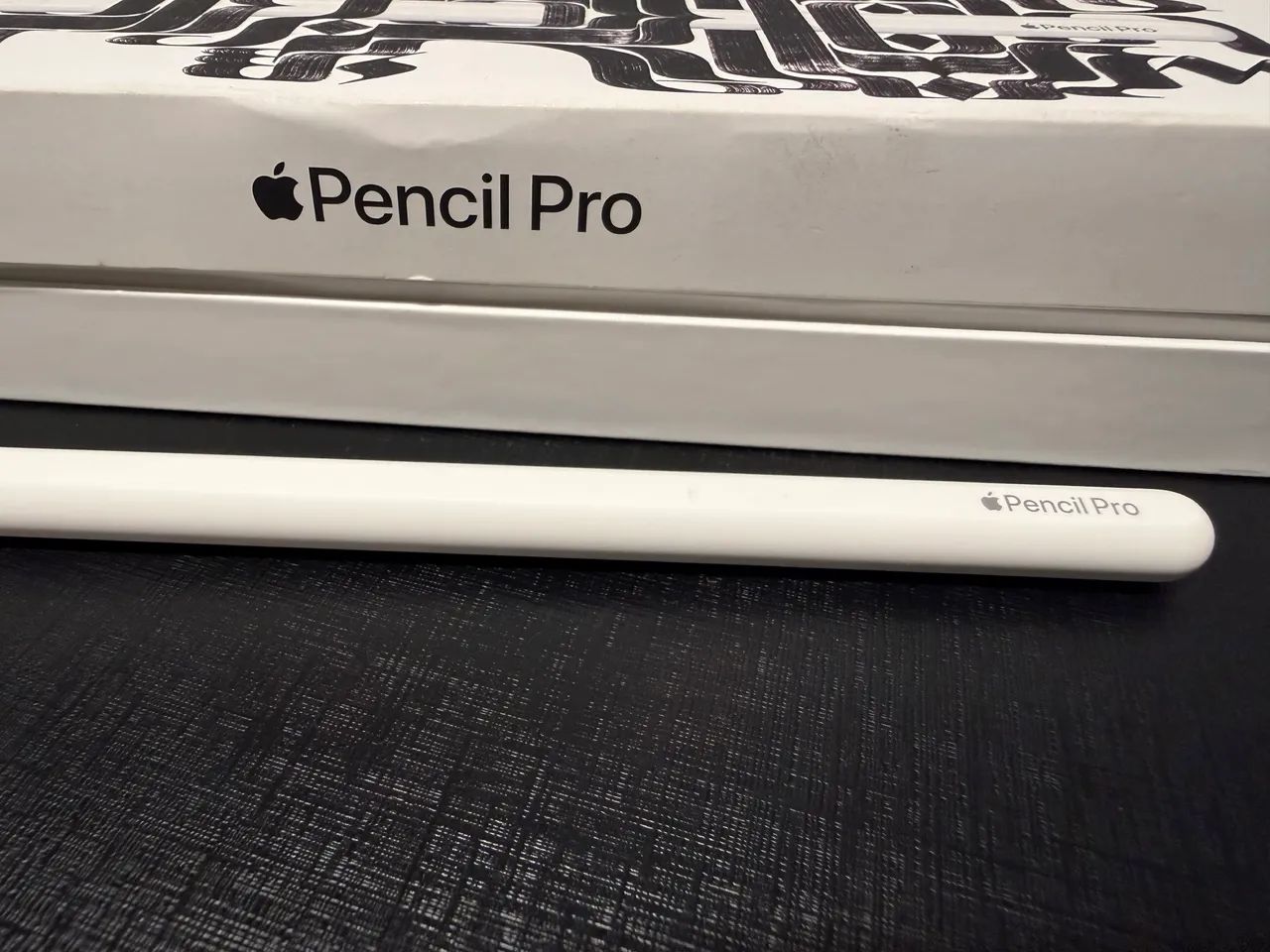 Apple Pencil PRO - com Garantia Apple - Periféricos e Acessórios
