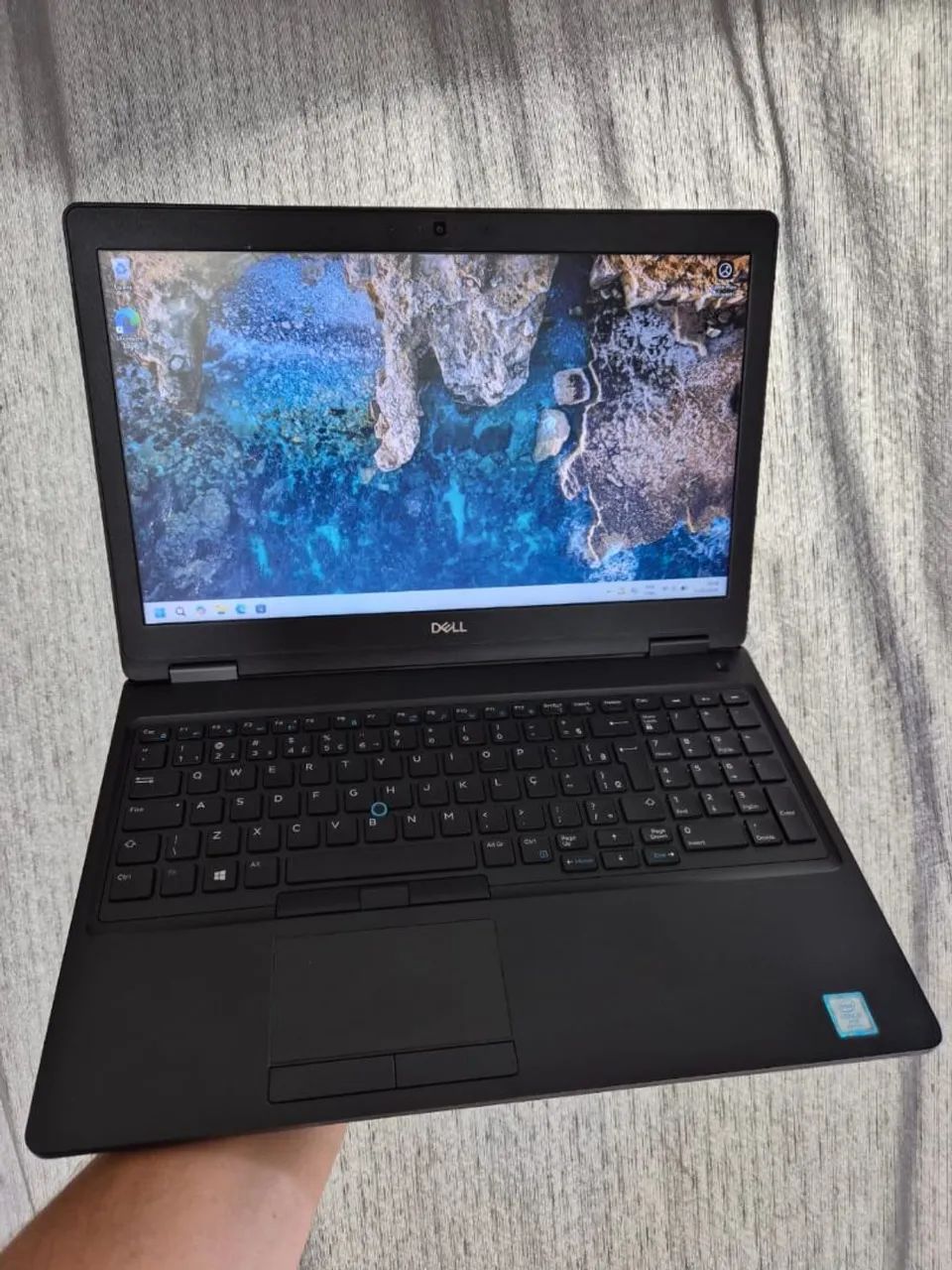 Notebook Dell latitude 5590