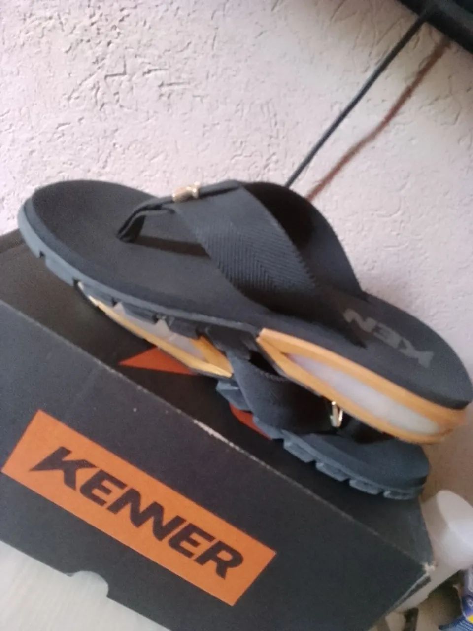 Sandália Kenner original nova número 40 