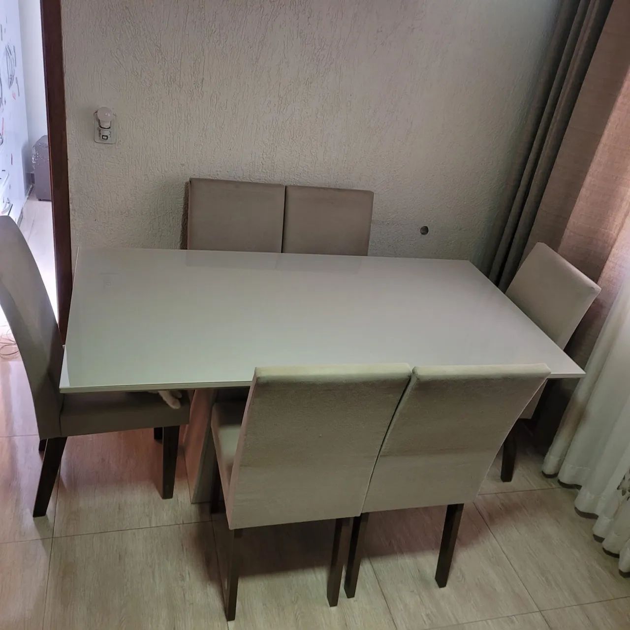Mesa com 6 cadeiras  - Foto 4