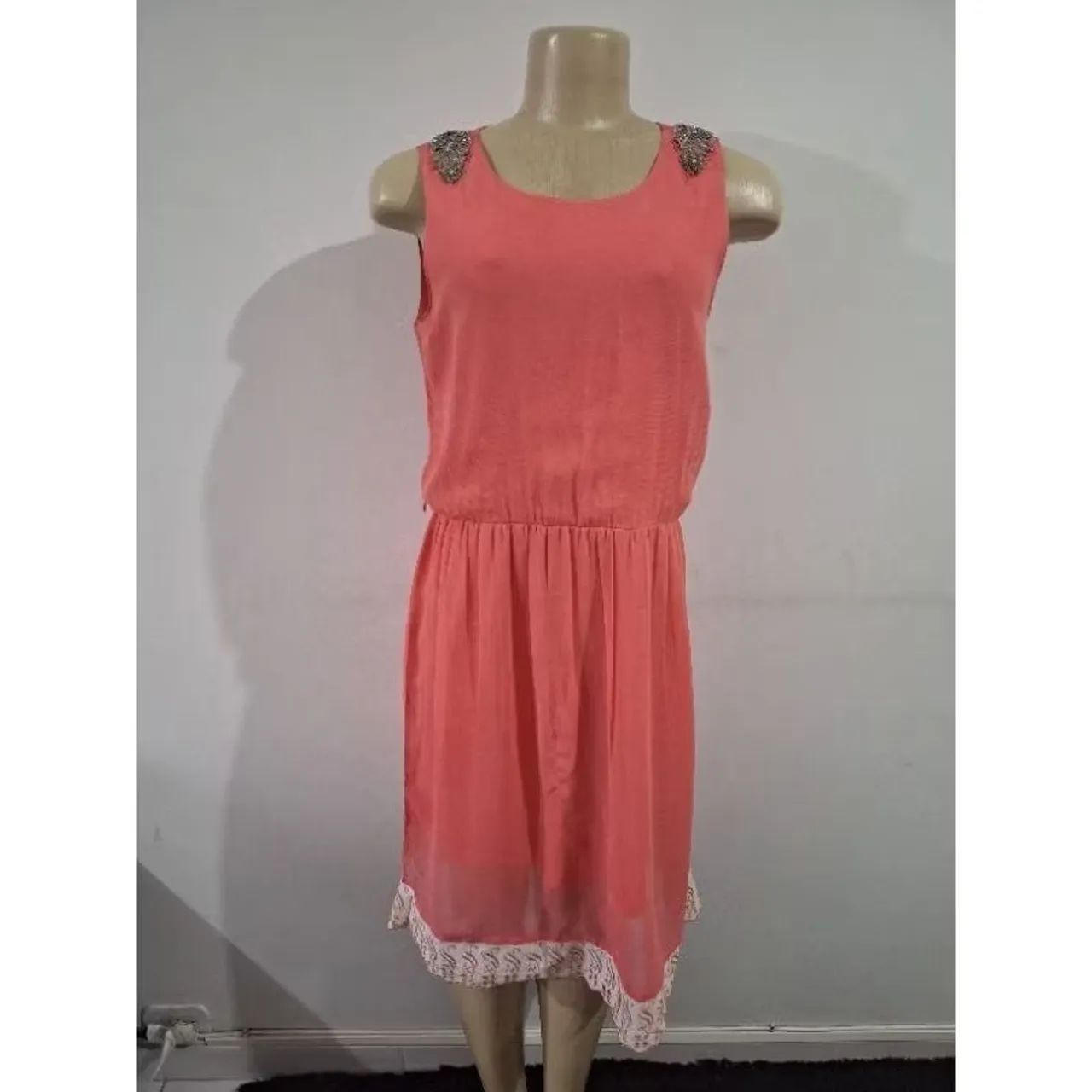 Vestido feminino rose 