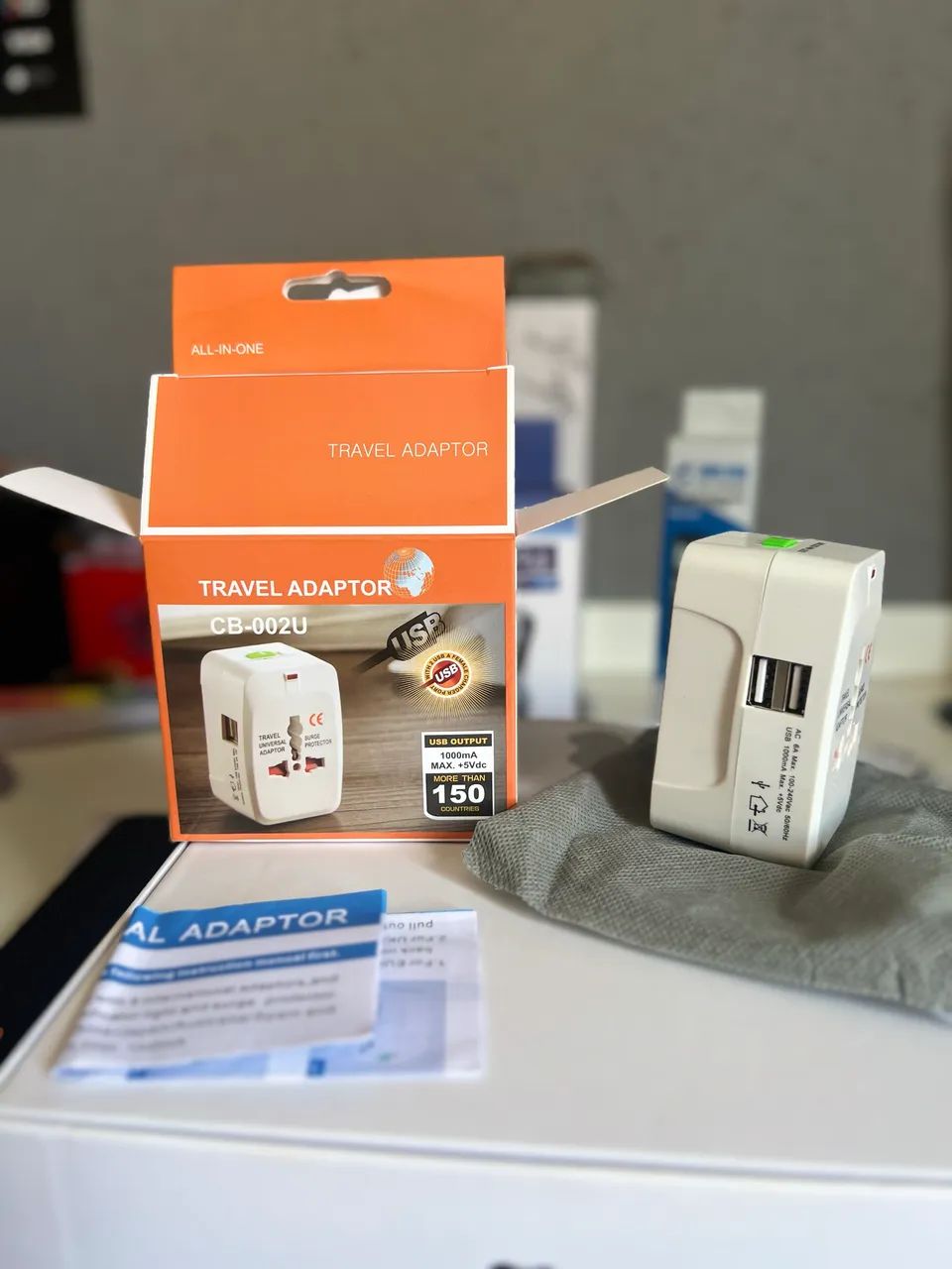 Adaptador de tomada viagem  - Foto 3