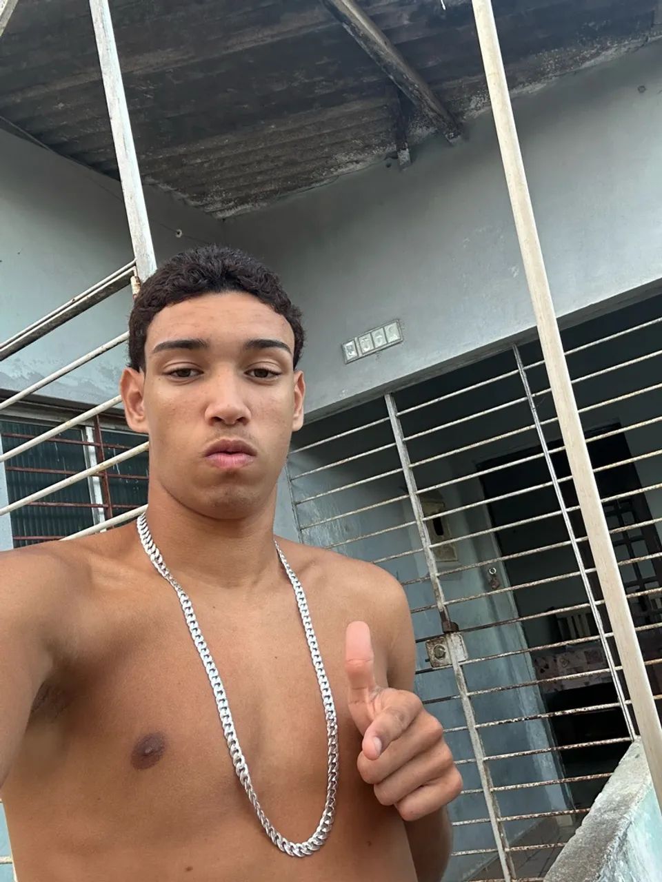 Pratas em perfeitas condições 