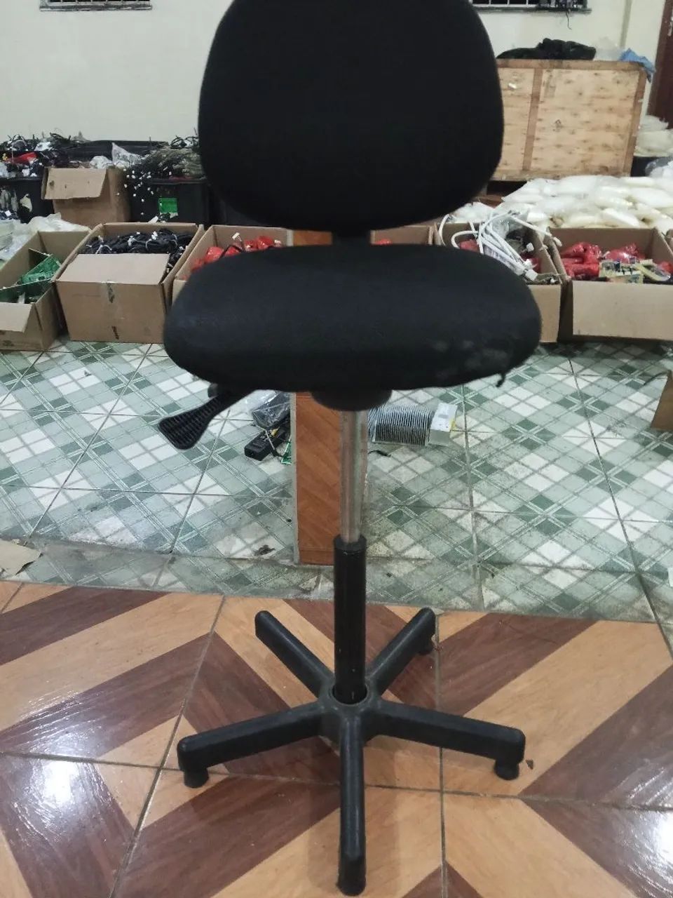 Cadeiras para caixa ou estética  - Foto 4