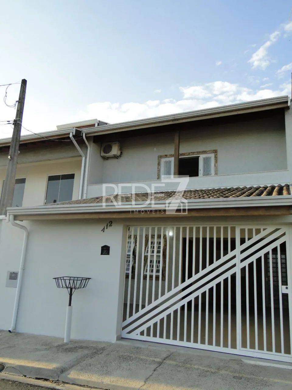 Sobrado moderno com 3 dormitórios e 1 Suite - Foto 2