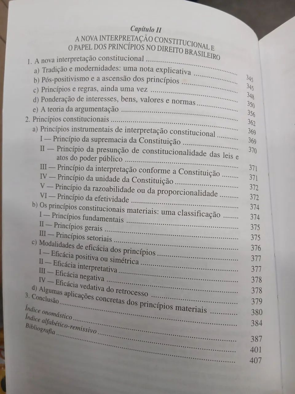 Livro interpretação e aplicação da constituição Luís Roberto barroso  - Foto 3