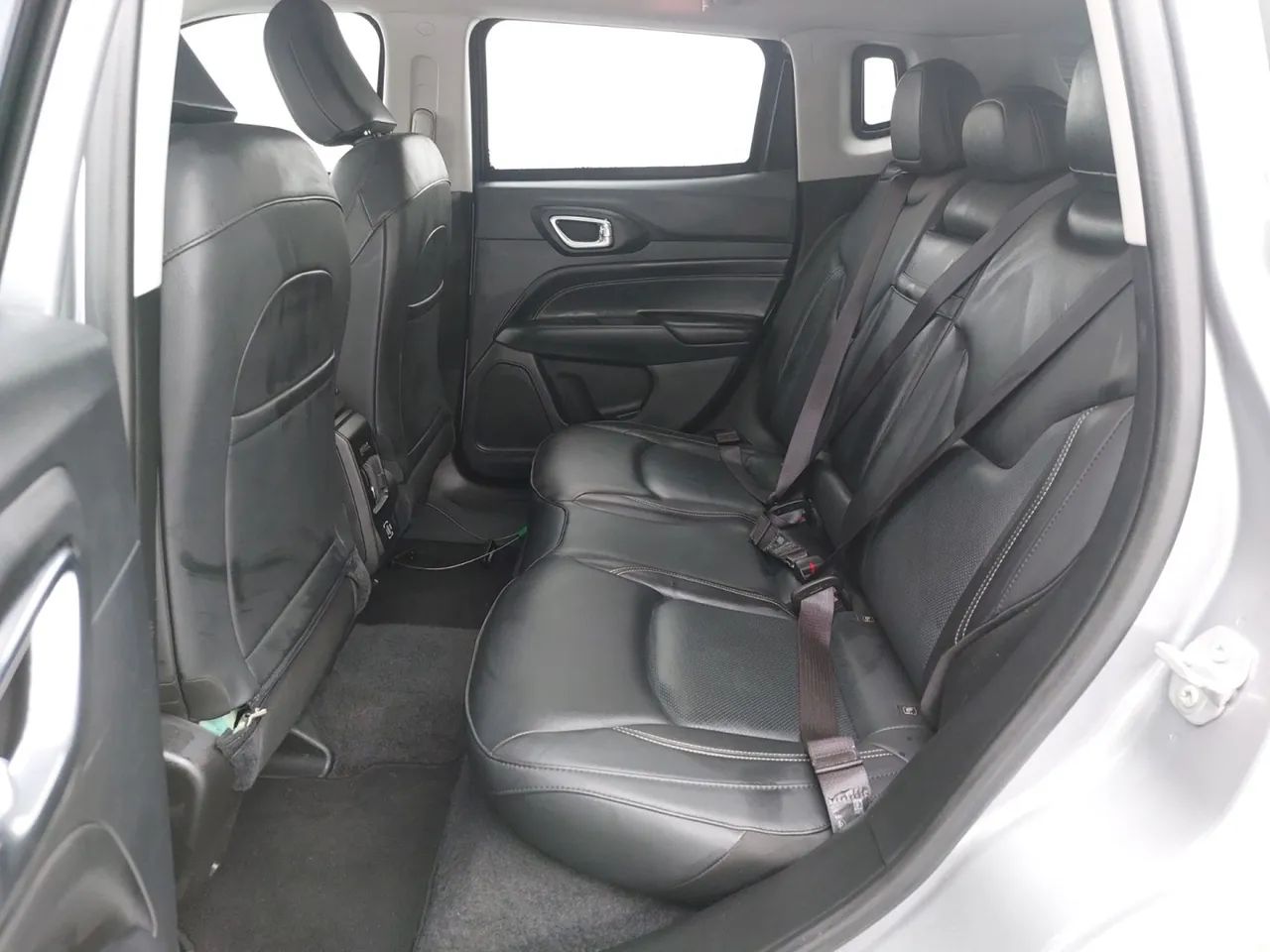 Jeep Compass LONG. T270 1.3 TB 4x2 Flex Aut., foto 17 de 18