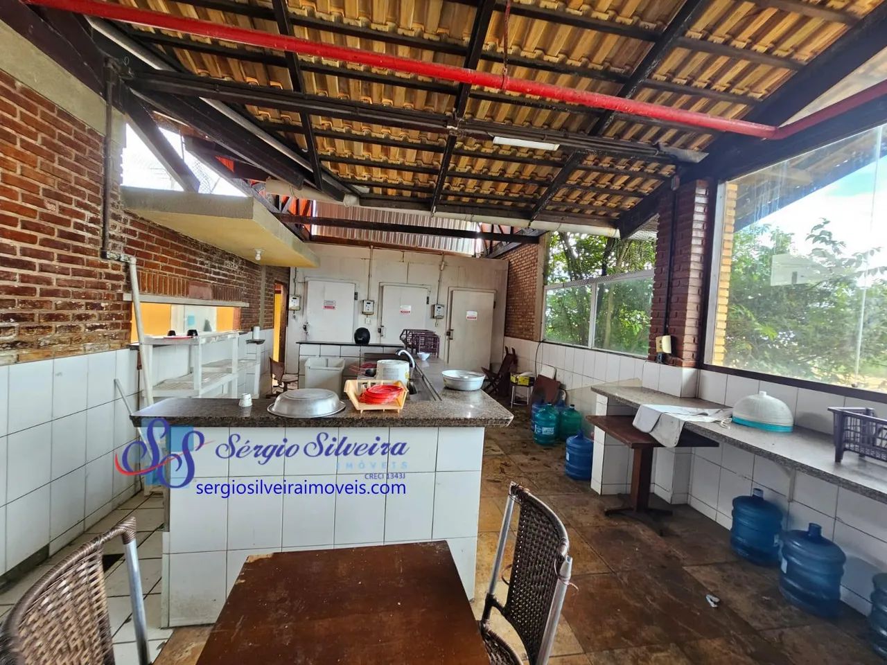 Ponto comercial em avenida principal no Porto das Dunas - Foto 6