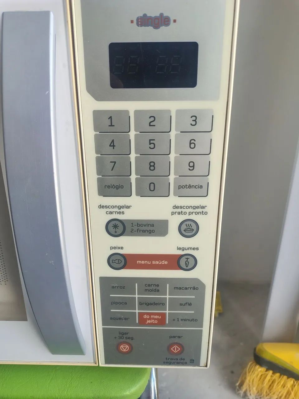 Microondas Single Brastemp 18L - Foto 4
