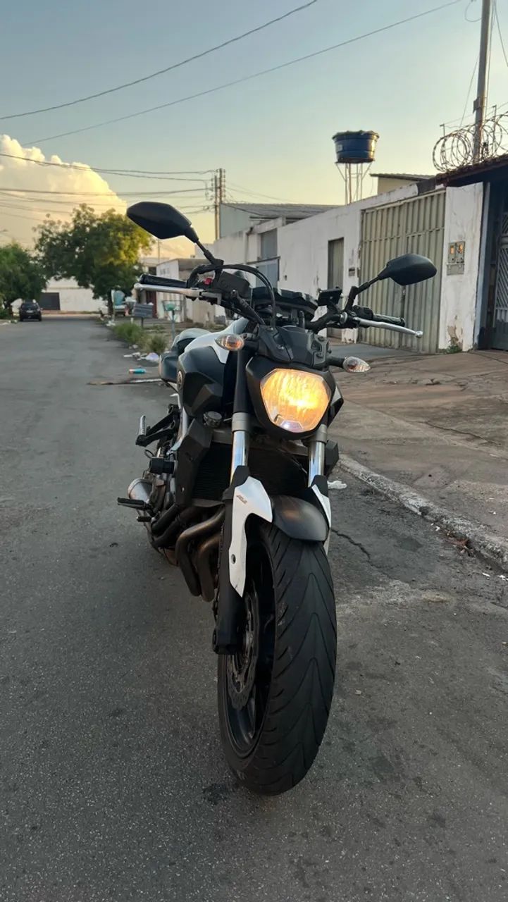 MT-07 - Foto 2