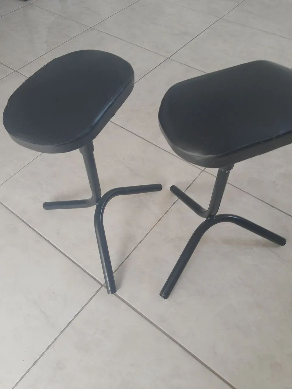 Tripé para pedicure 