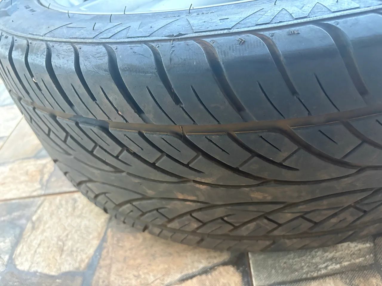 Roda Hilux aro 22 e aro 17 - Foto 4