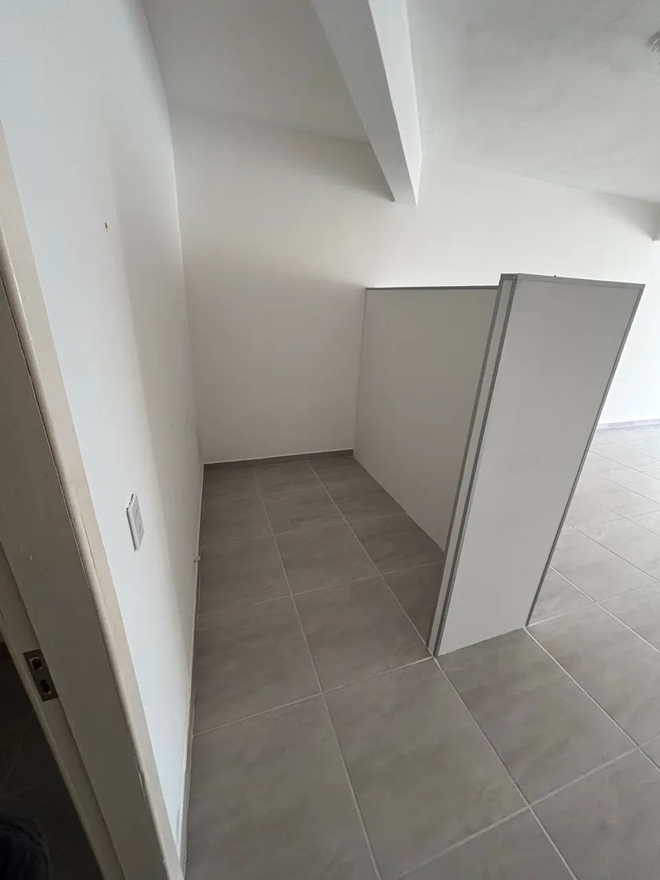 Alugo salas comerciais (Esquina) - 50m2 e 30m2 - Foto 3