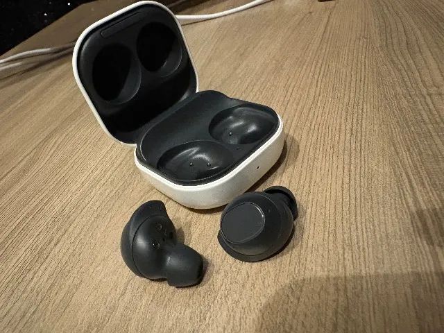 Fone de ouvido Galaxy Buds FE - Foto 4