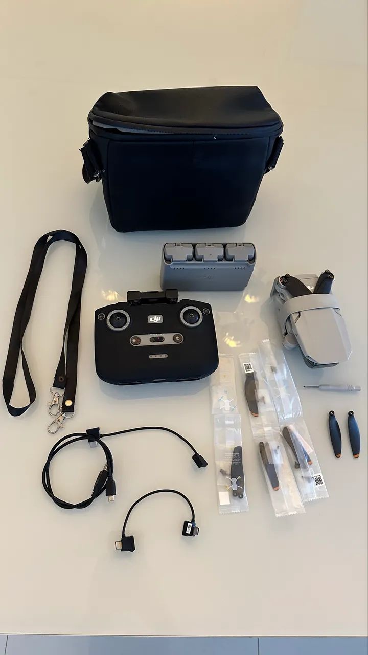 Drone DJI Mini 2 SE Fly More Combo - Impecável + Brindes (Pronto para Voar) - Foto 2