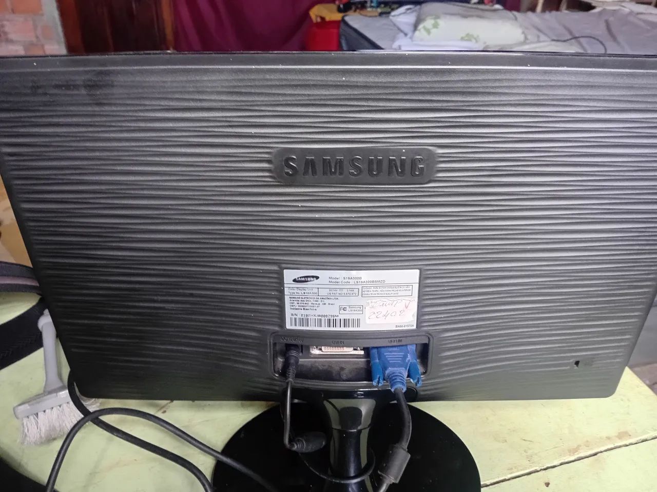 Monitor Samsung 19" apenas 80,00 - Foto 3