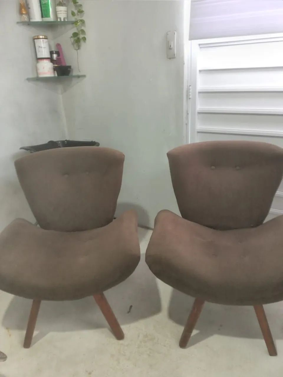 POLTRONAS MINIMALISTAS E MODERNAS - Foto 2