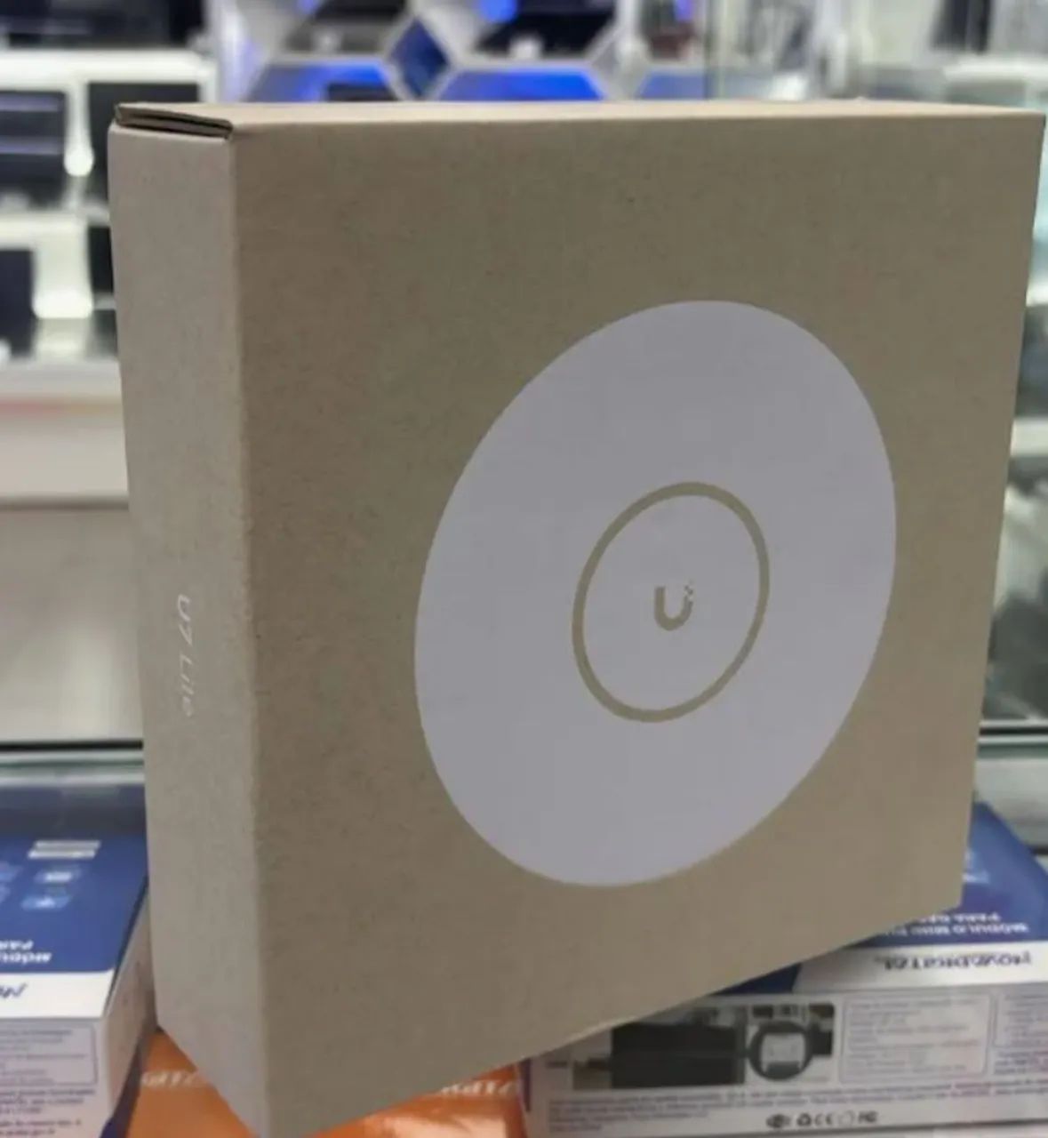 Ubiquiti U7 lite *nova lacrada*