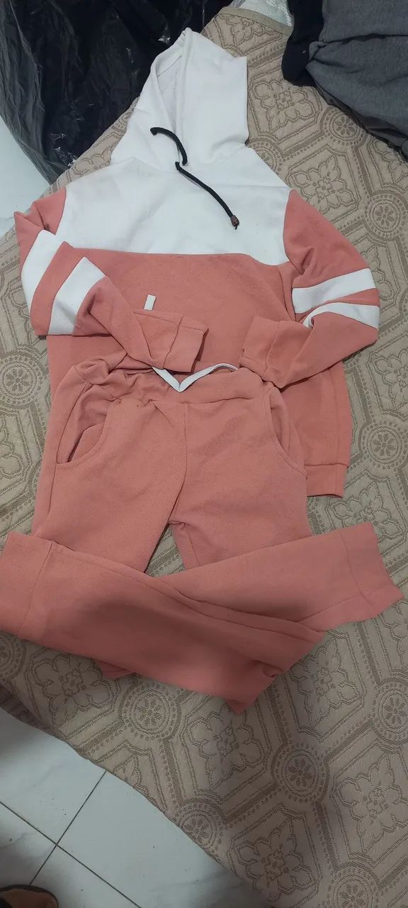 Calça jeans e 2 conjunto moletom  - Foto 3