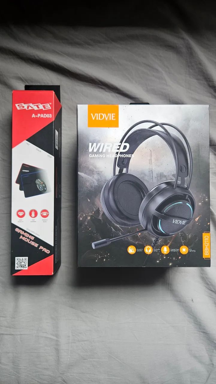 Headset e mousepad 