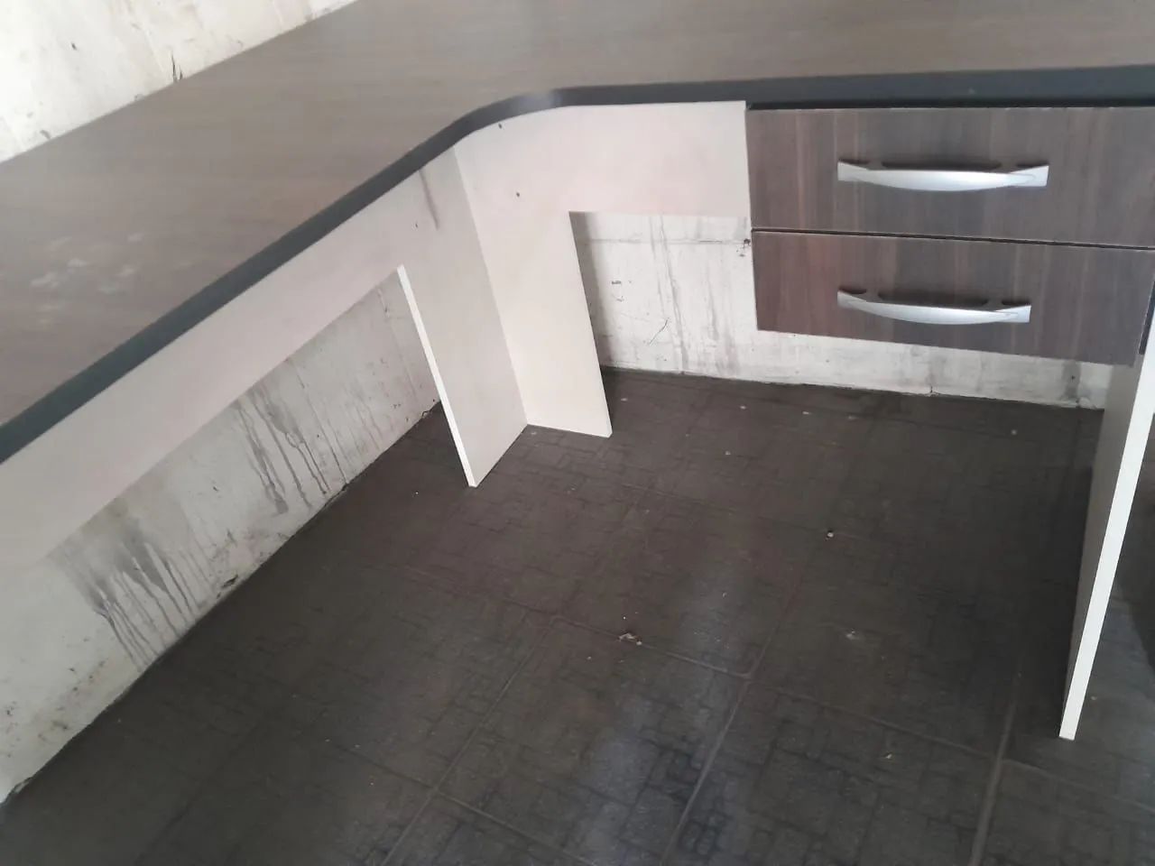 Escrivaninha de MDF modelo em L - Foto 2