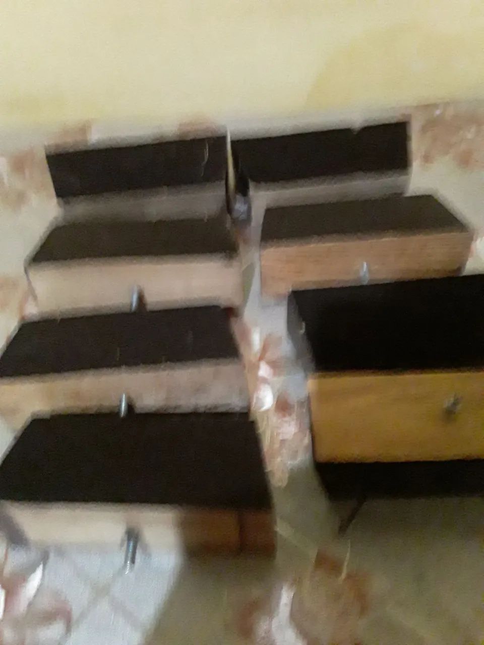 Pés  para utensílios  doméstico 