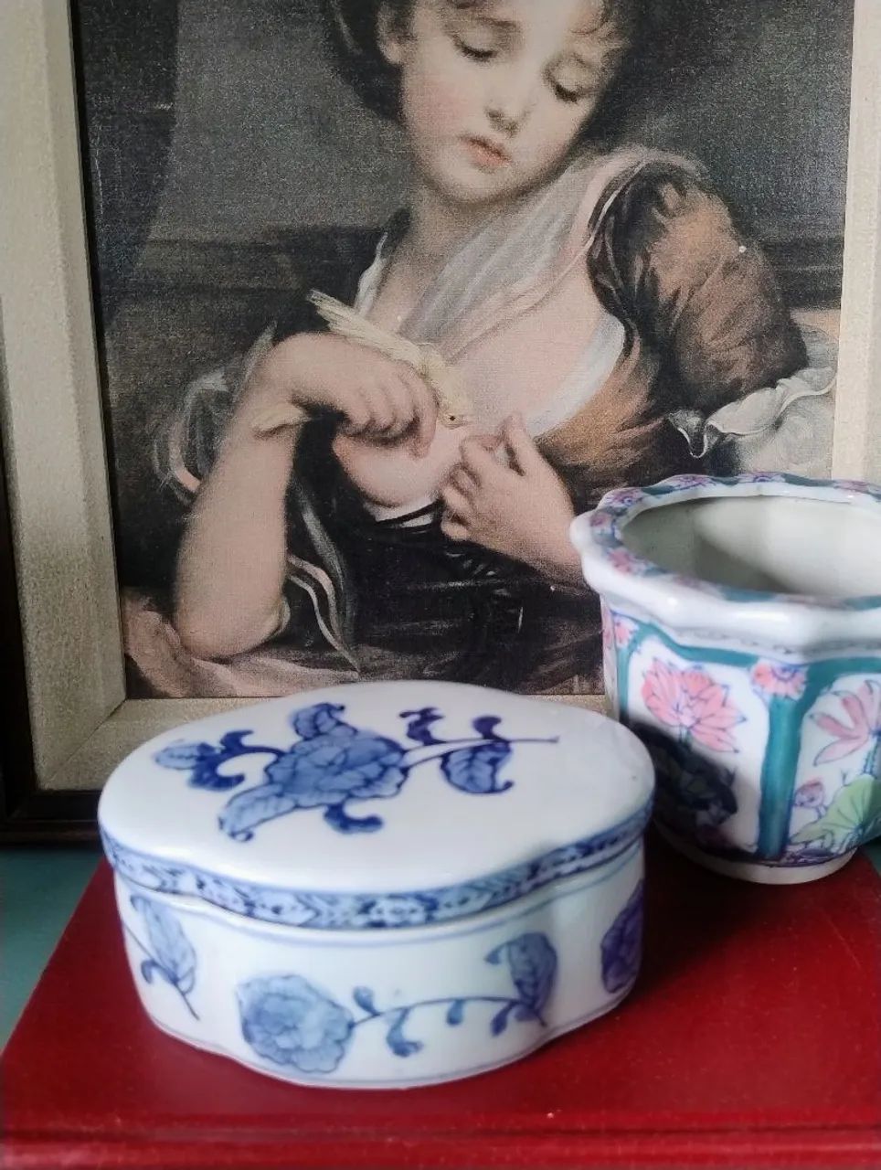 Caixa de porcelana padrão azul borrão 