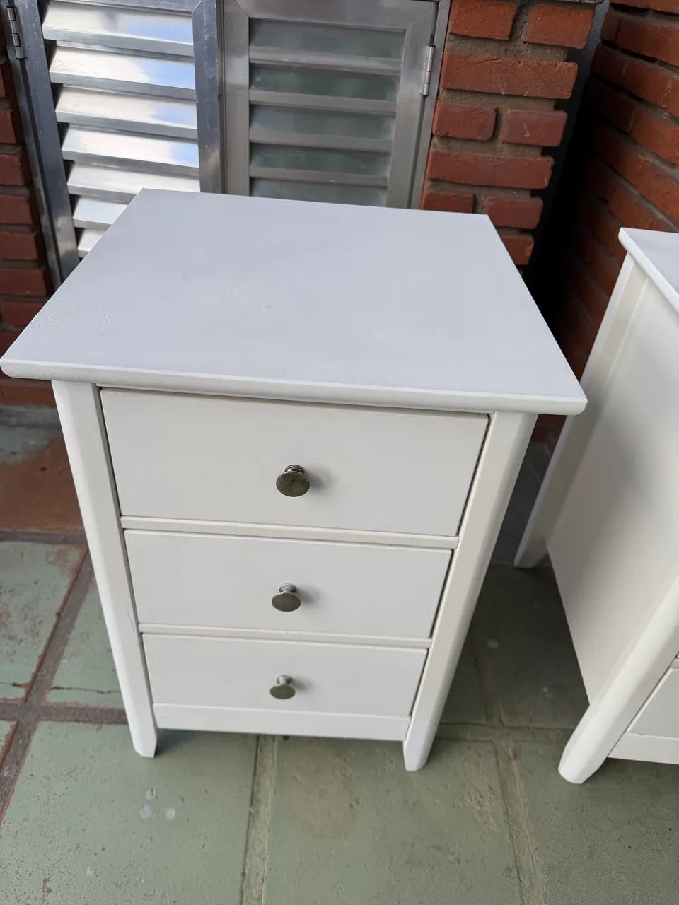 Para mesa de cabeceira/criado laca 