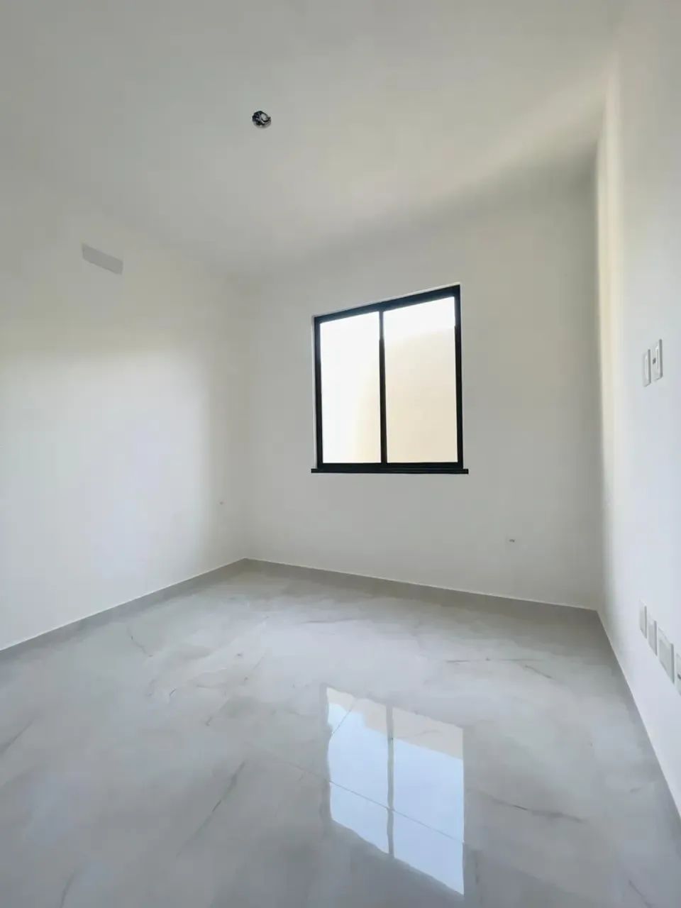 CASA À VENDA | 3 SUÍTES | PRONTA PARA MORAR | COITÉ  EUSÉBIO - Foto 3
