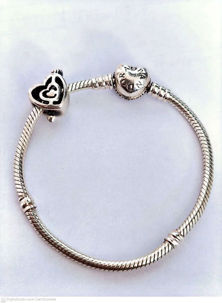 Pulseira Pandora ORIGINAL 17cm com 1 charm ORIGINAL  - Foto 2