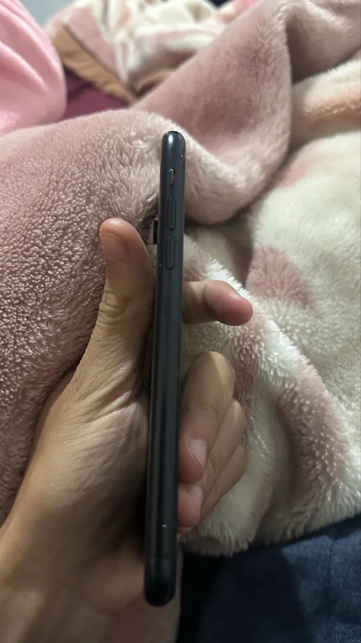 iPhone XR Preto - Foto 2